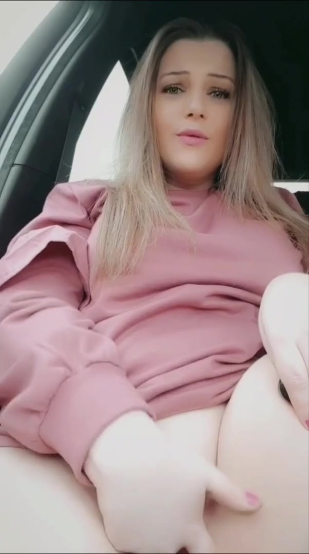 I Love Playing With My Pussy In The Car