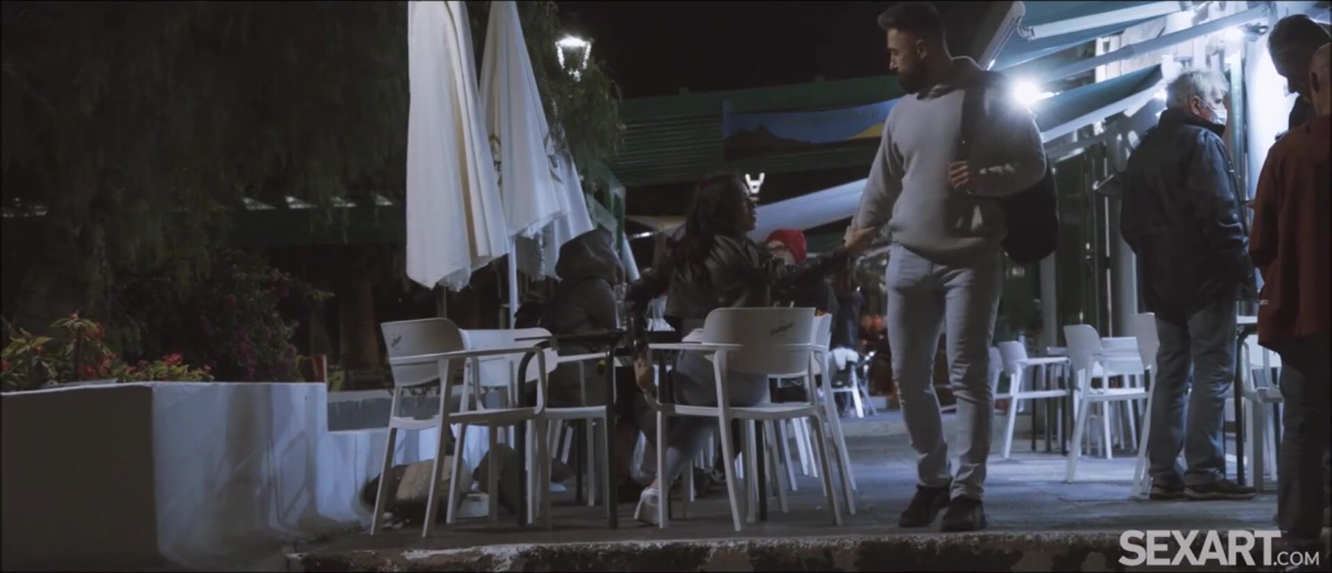 Noa Tevez - Deception