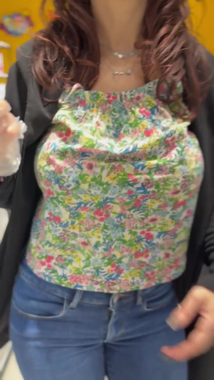 Flashing at the mall ... again