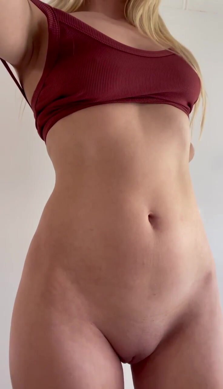 Small body, big lips