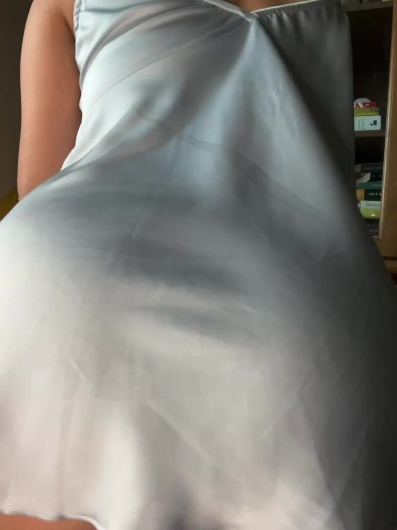 Are you peaking under my dress? ;)