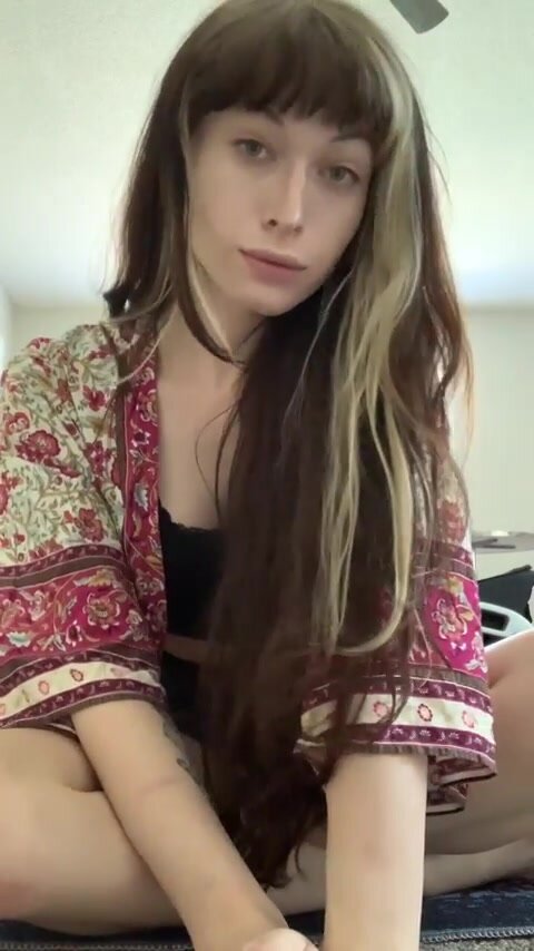 Do u like girls with dicks?