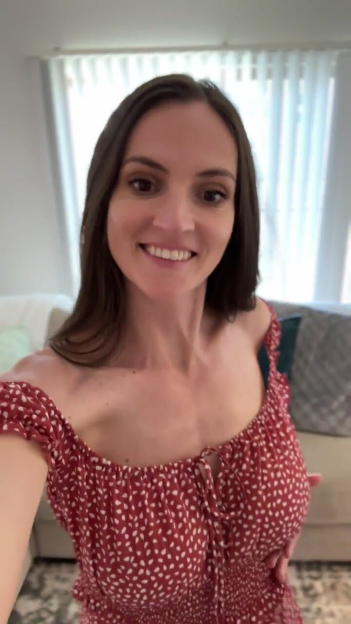 Happiest MILF Monday! Do you like my dress?