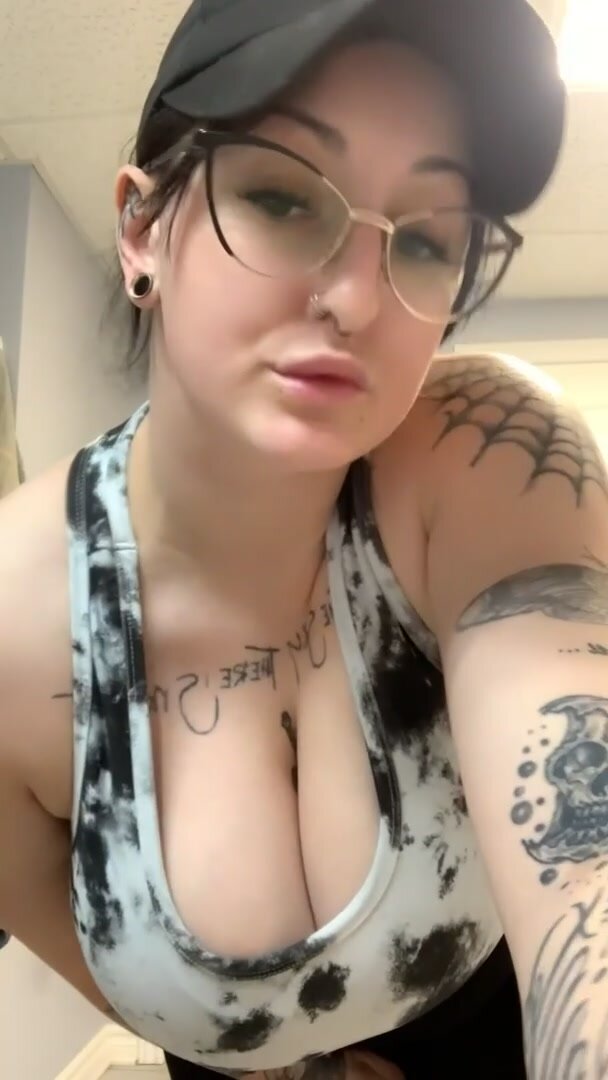 showing off absolutely everything, including my big bouncy natural I cups