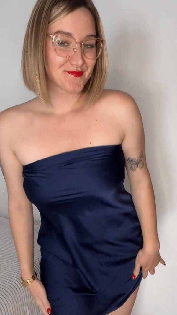 If I were your married neighbor, would you date me?