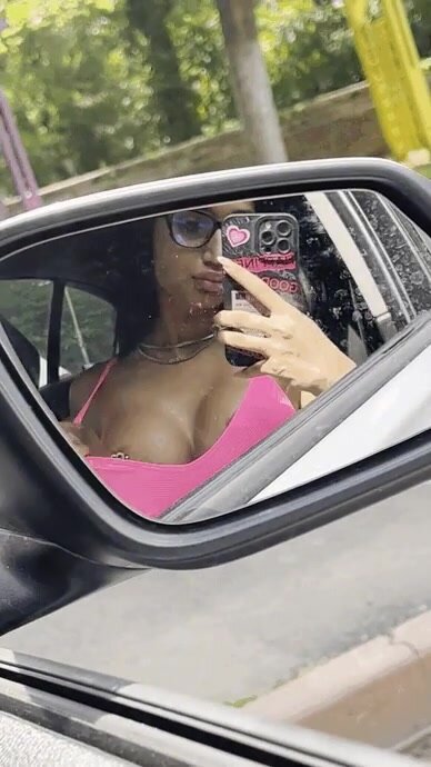 If even 3 guys like this, I'll celebrate and fuck myself here