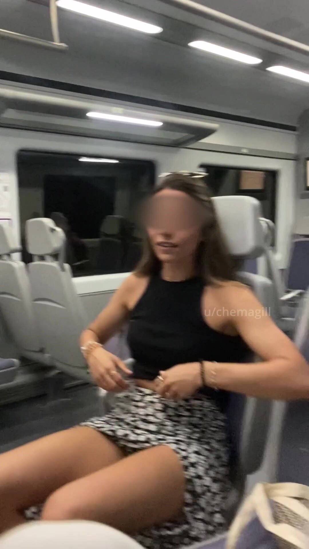 I feel so wrong for doing this but I just can't help it