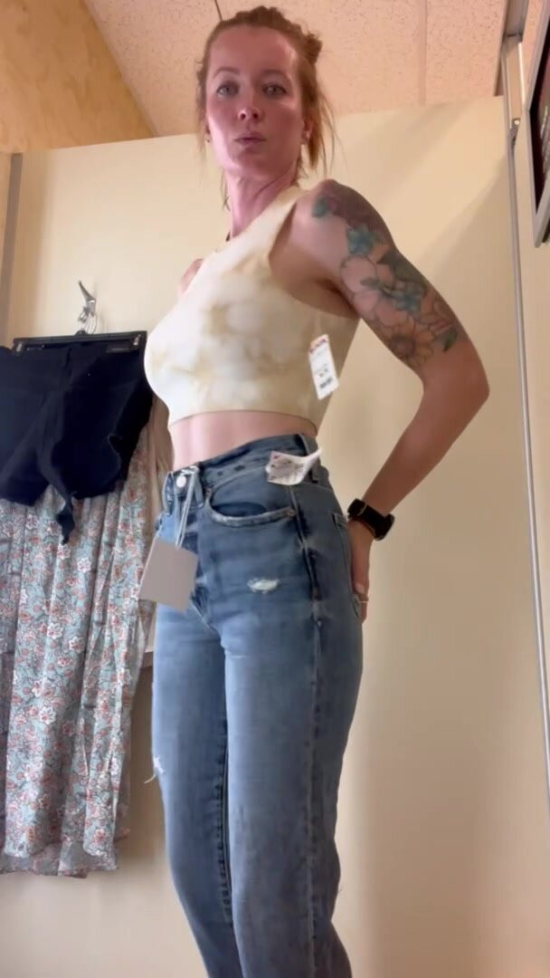 Sharing my Mom jeans with you. Enjoy!