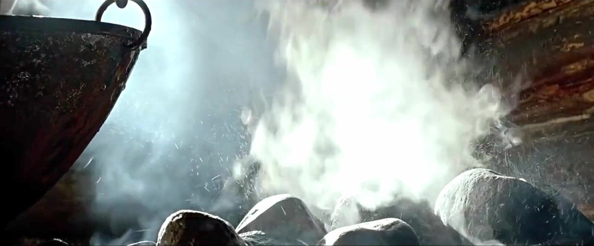 K. Asmus, S. Lebedeva, E. Vilkova, A.Kuznetsova, E. Malakhova, A. Mikulchina sauna plot in The Dawns Here Are Quiet