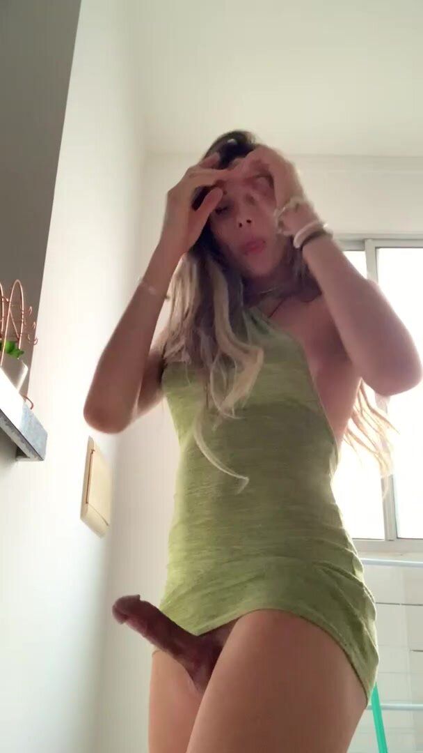 Would you suck me in public?