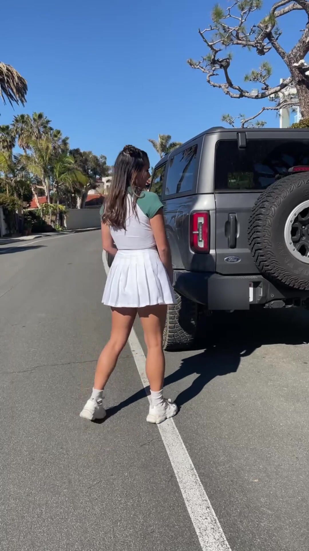 Let’s fuck in the back of my car ;)