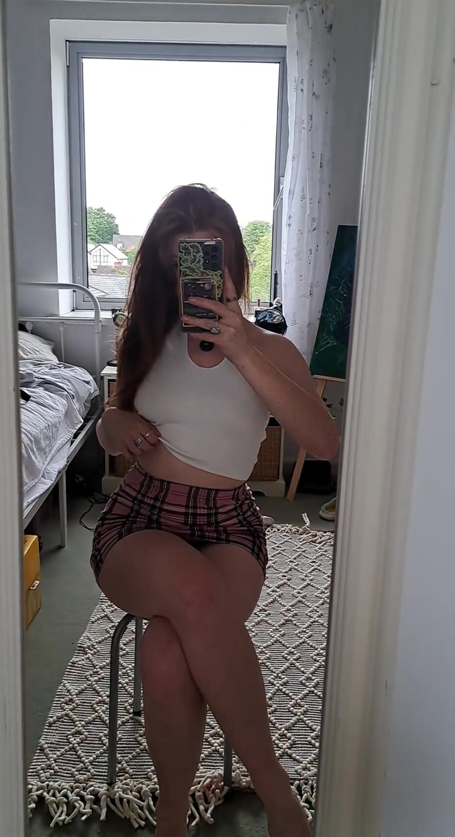 Is there a Redditor here who'd take me as their GF?