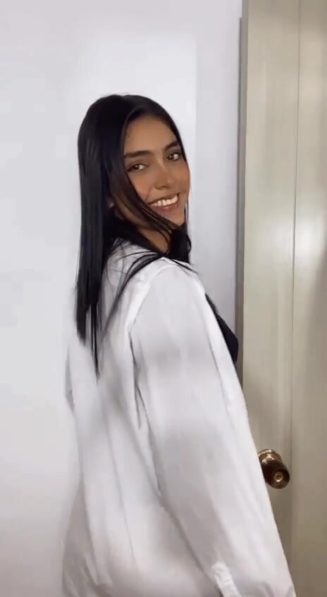 Can I interest the older men with my 18yo body