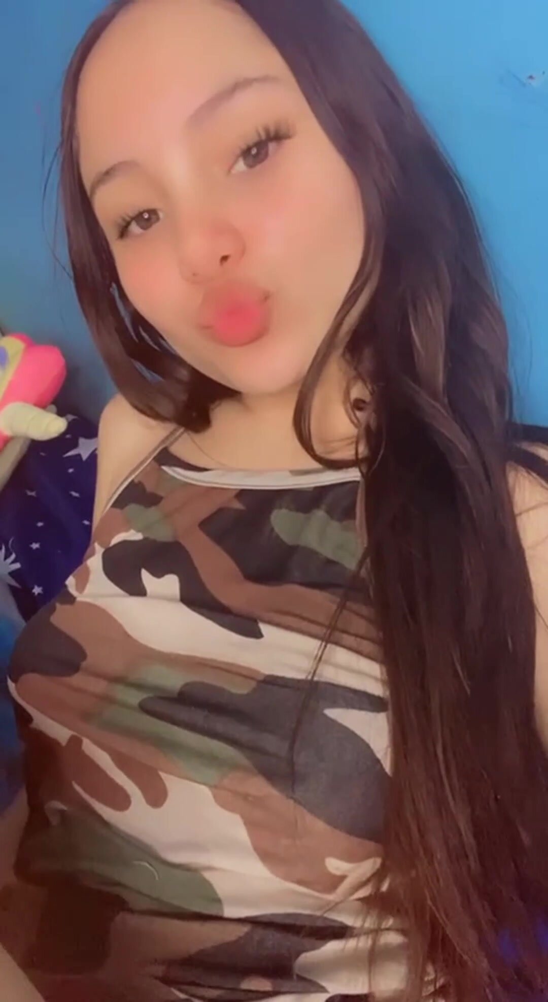 Kiss me, fuck me coz' I was born that way