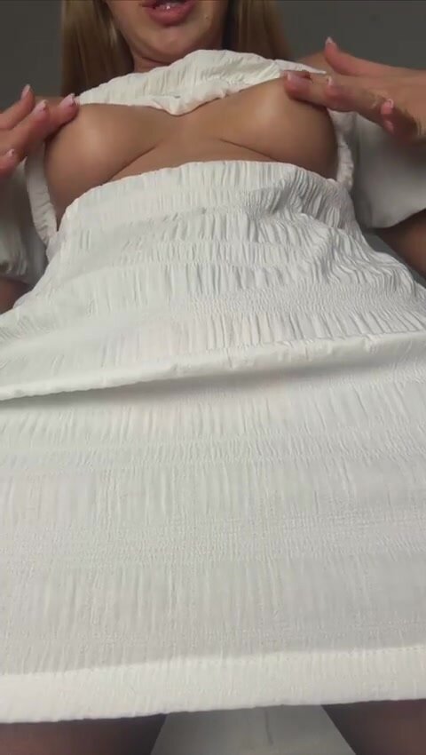 Say Hi if you love eating pussy and you're from UK