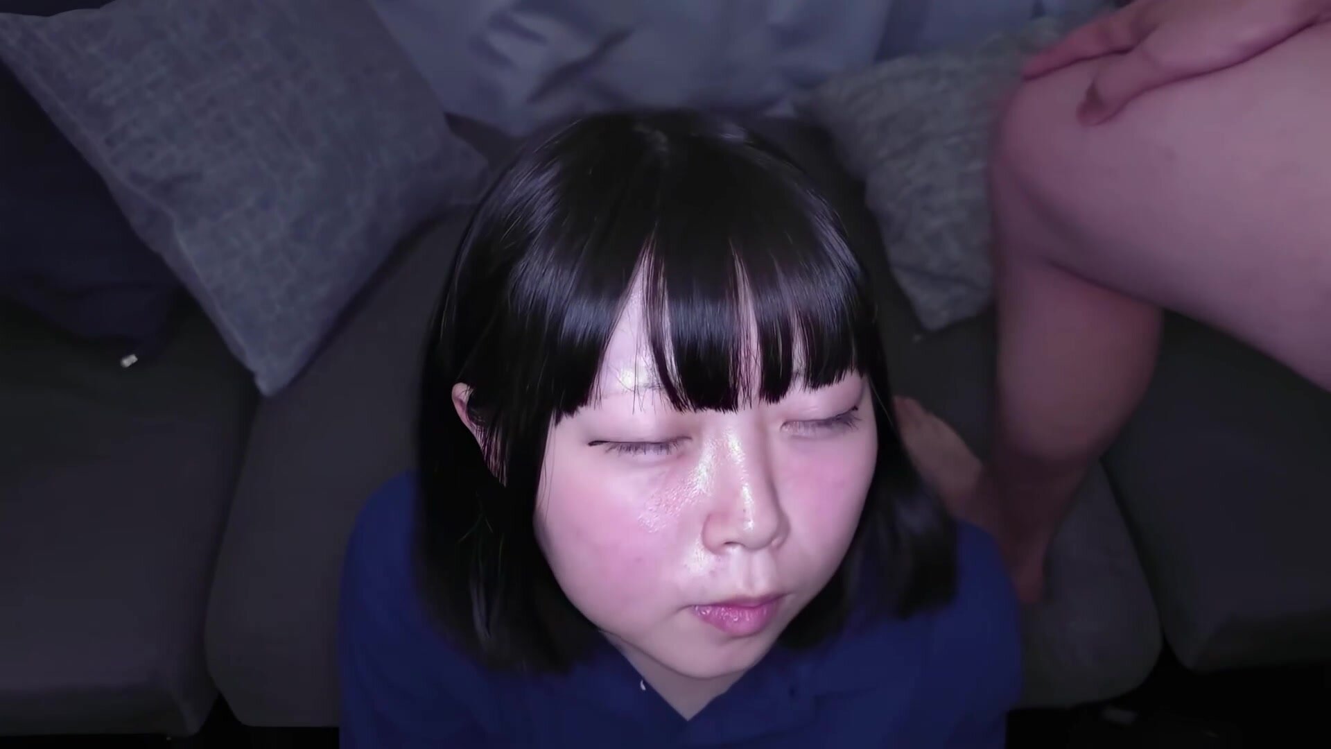 nervous amateur gets glazed