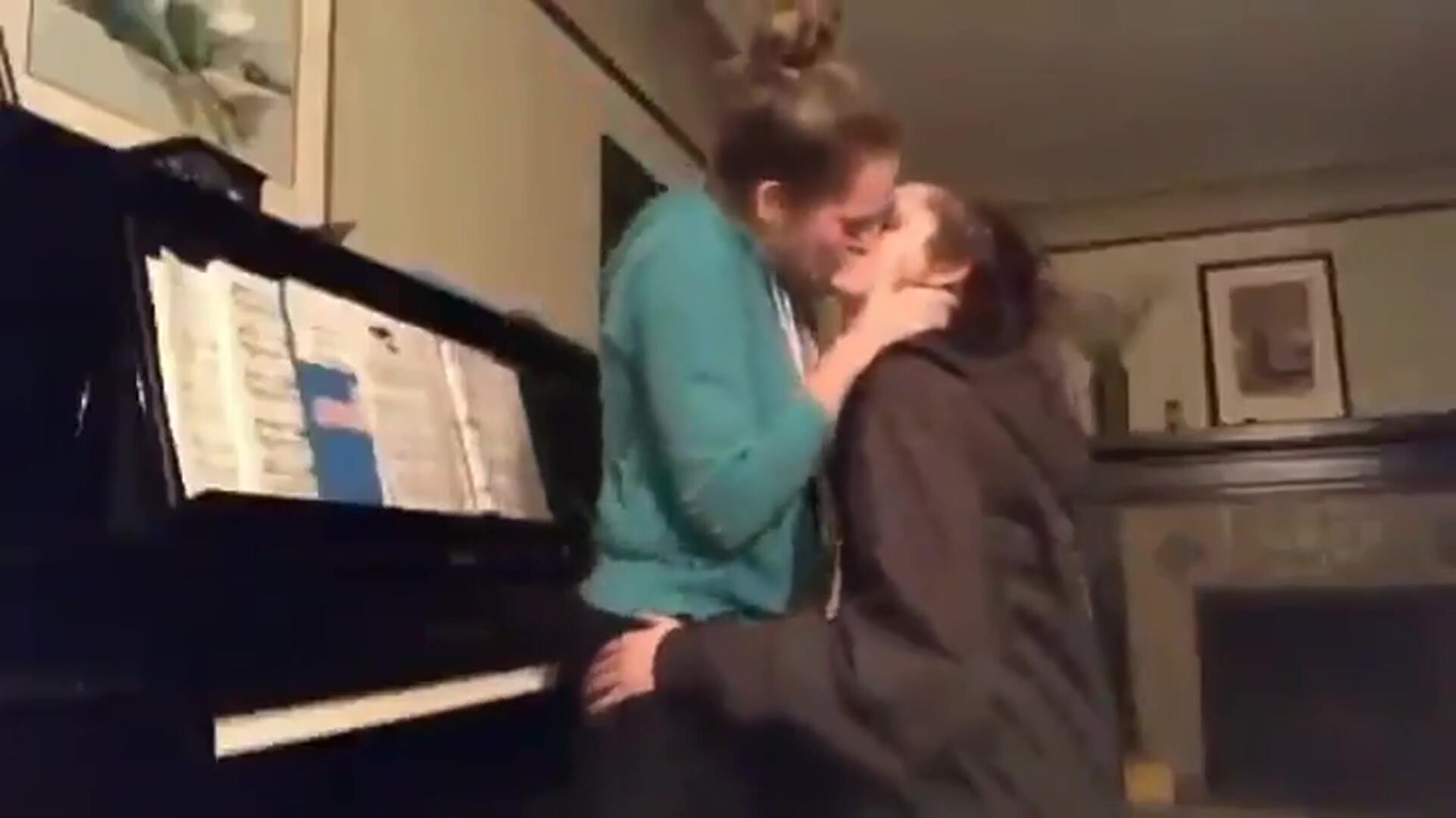 Piano lessons turn into make out session