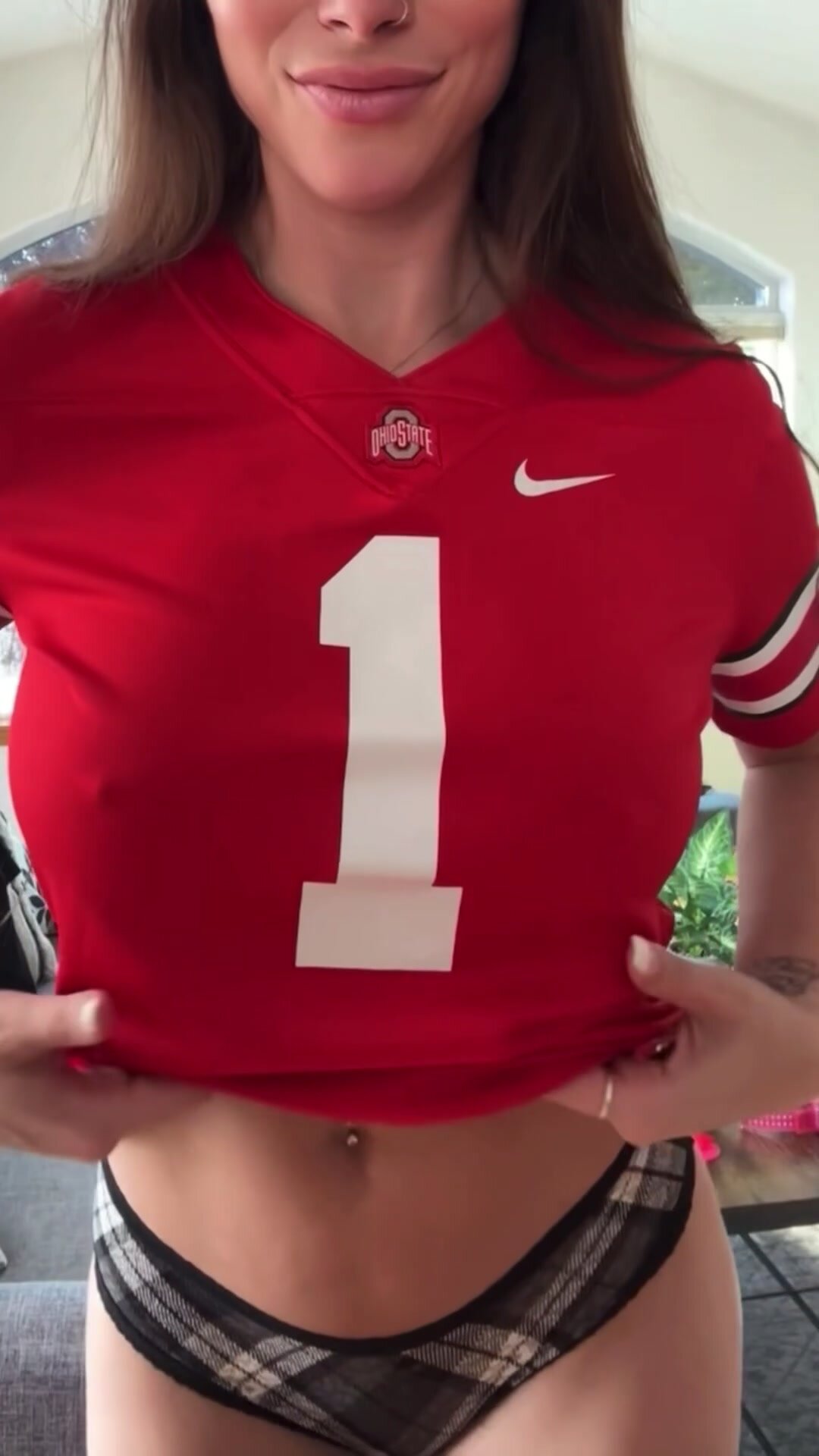 Already looking like a milf in my 4th year of college