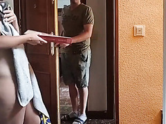 Lucky delivery guy didn't expect her client to be naked so he took his chance