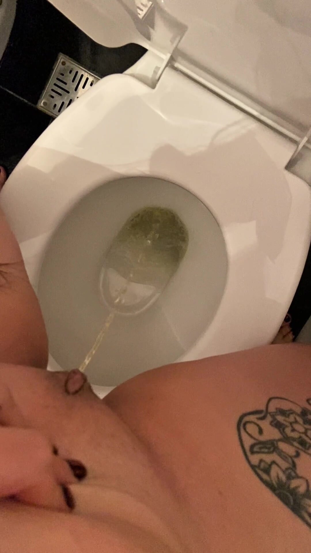 Can I pee on you on the first date?