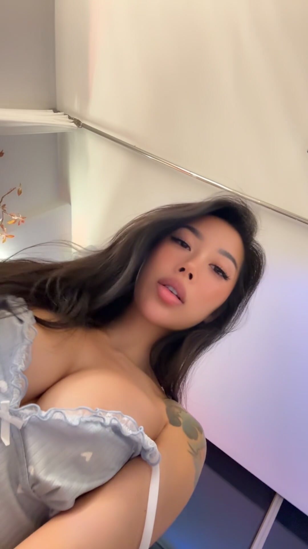 Would you fuck a 31yr old Vietnam wifey?