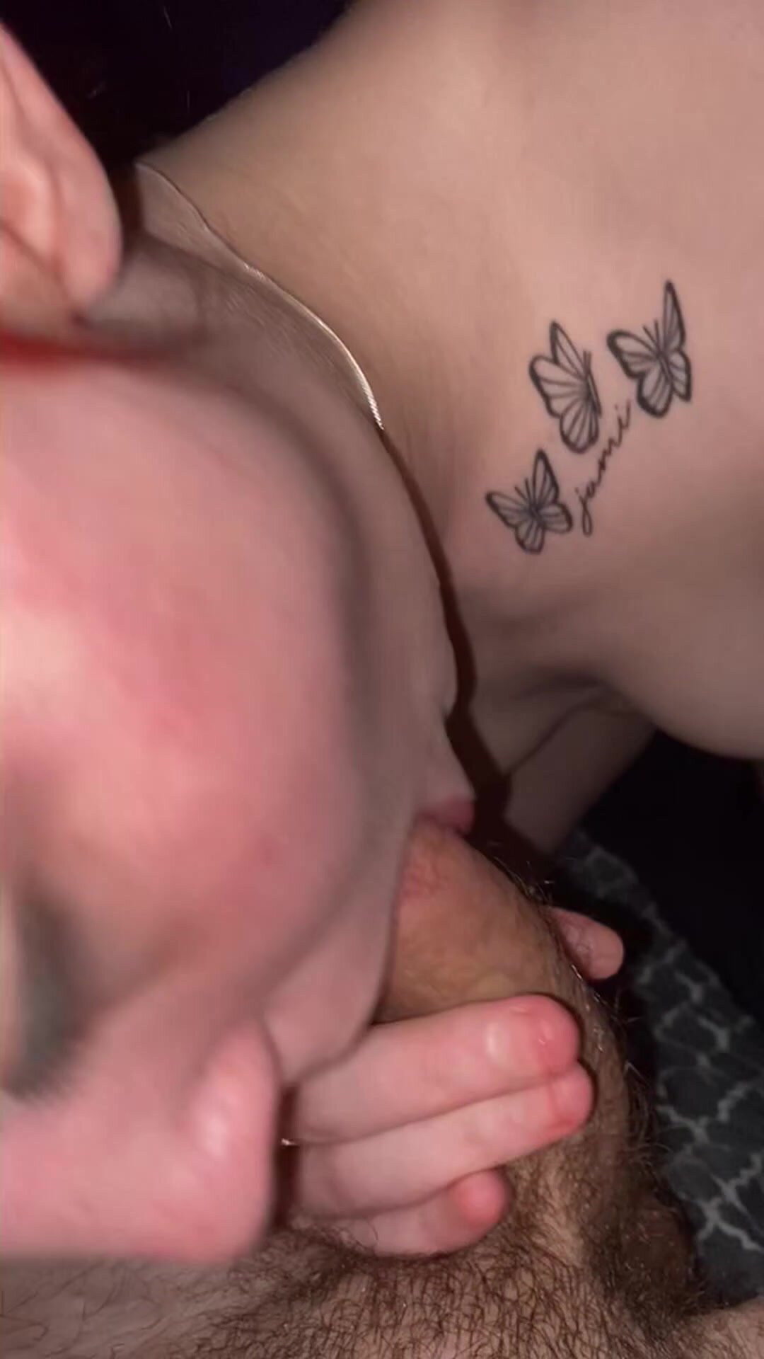 Girlfriends friend loves sucking my cock