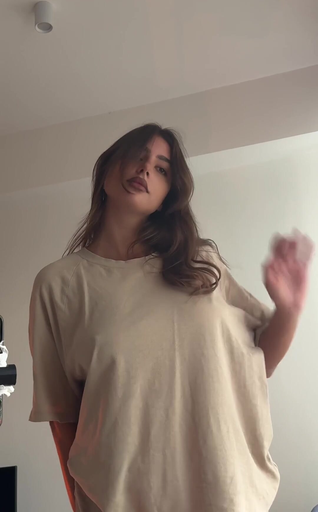 Reveal my tits to seduce u