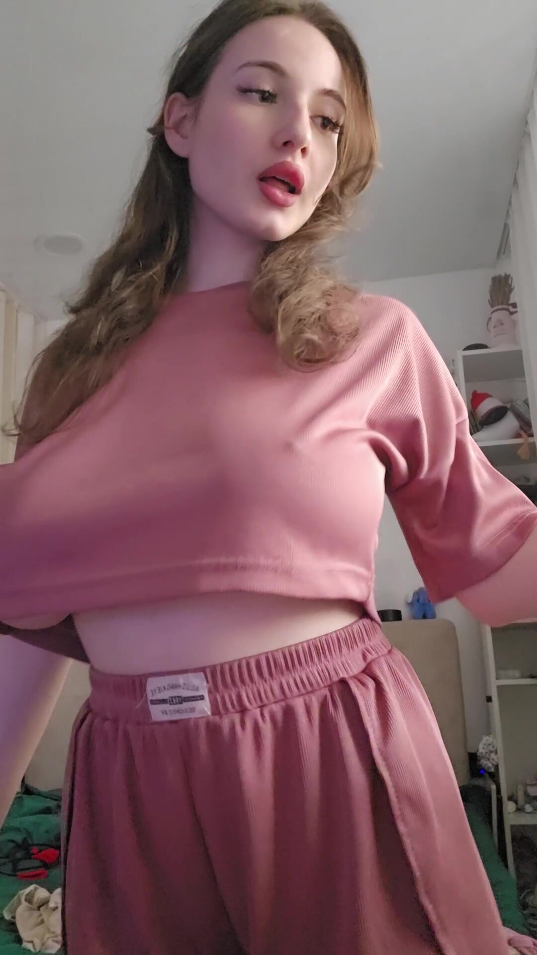 a pair of boobs that as many people as possible should see