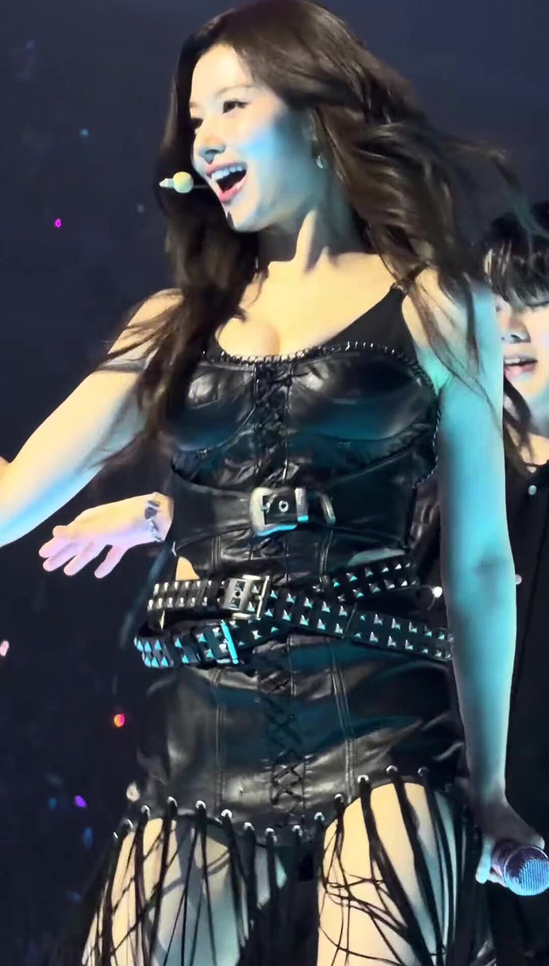 TWICE - Sana