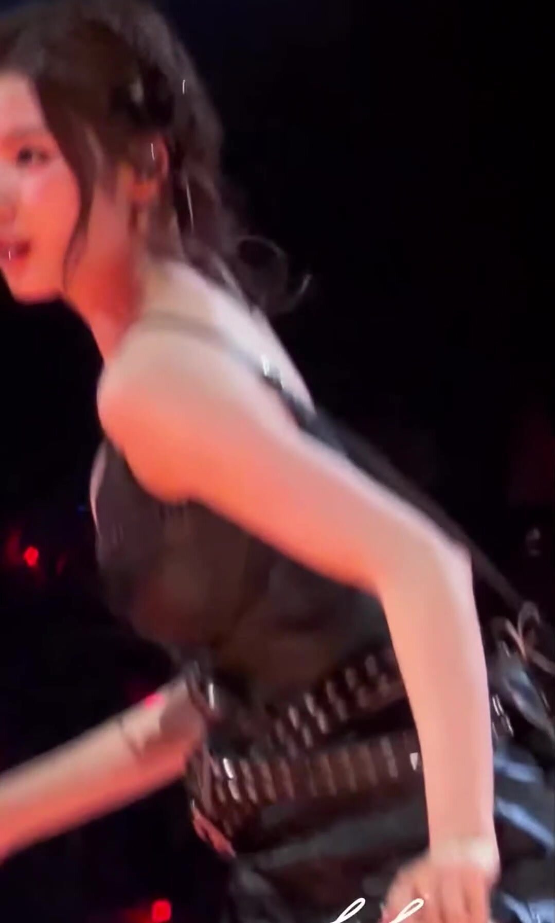 TWICE - Sana