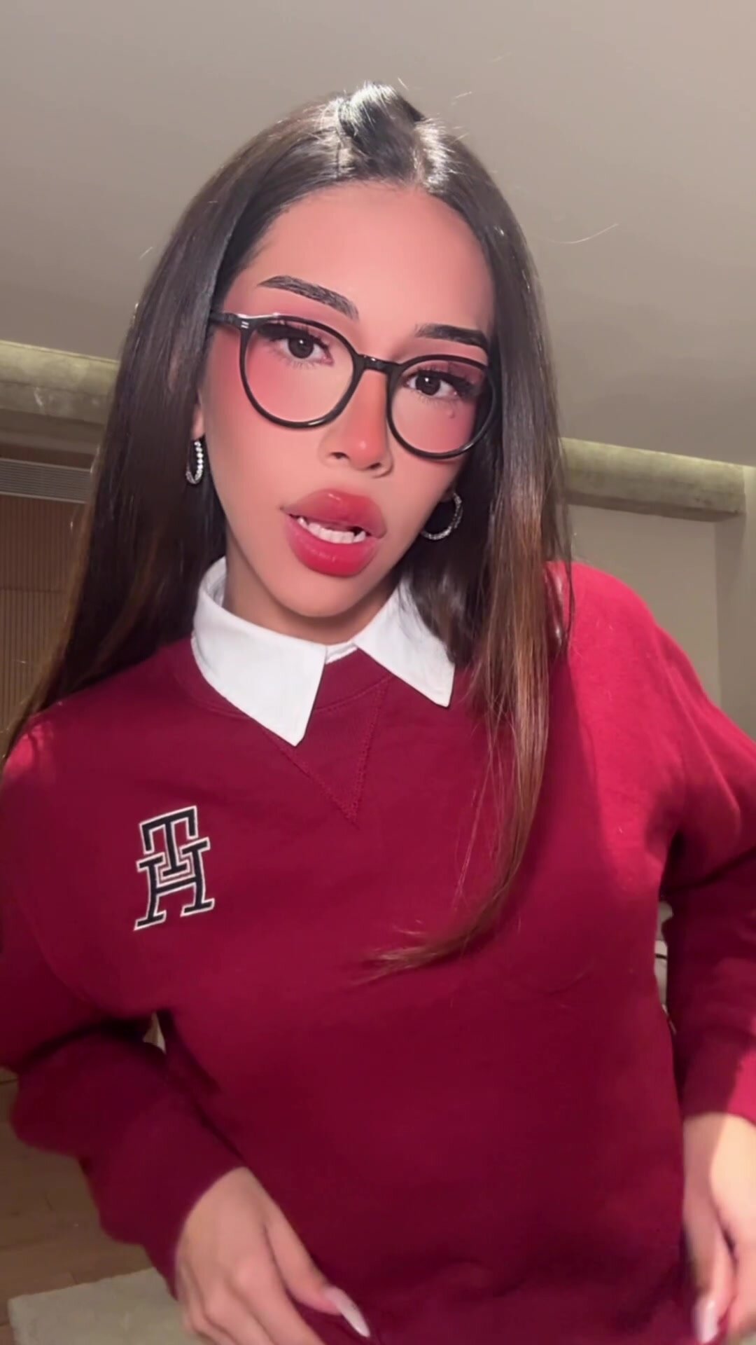 do u like the surprise under my skirt
