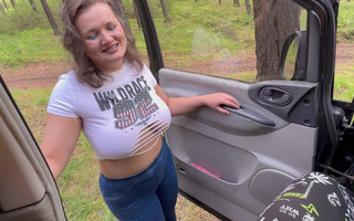 Curvy Buxom MILF Caught Her Stepson Wanking In the Car & Pleased Him With BJ, Titjob & Hot Sex