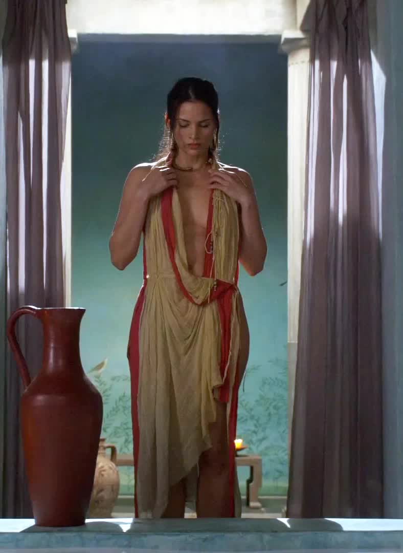 Katrina Law in Spartacus