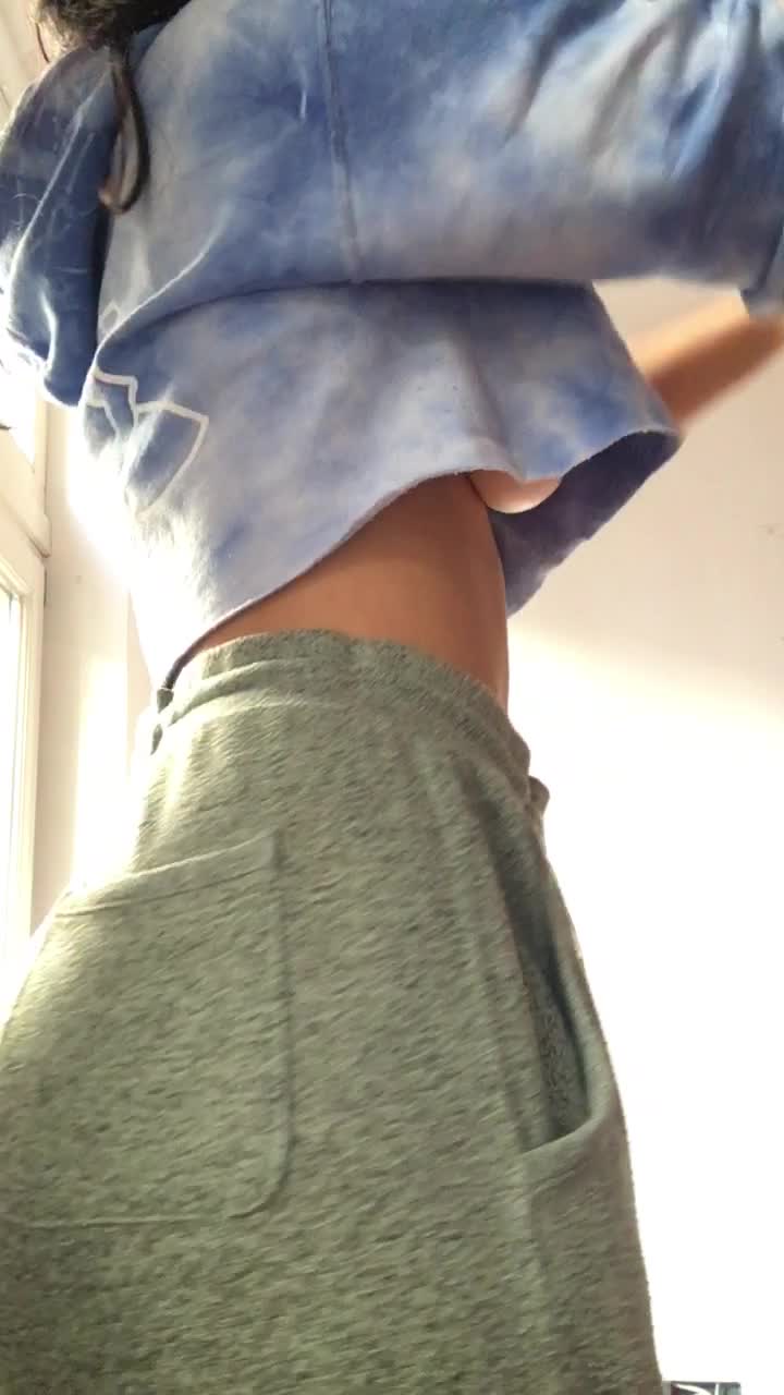 I’m verrrry subtle when I want your attention ☺️