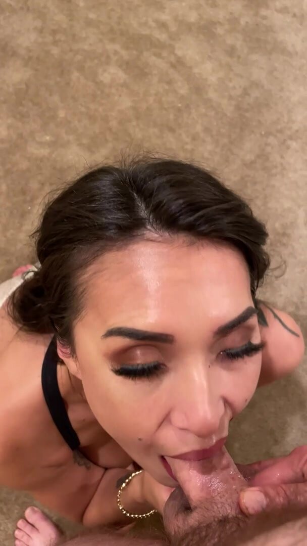 I can never get enough cum on my face