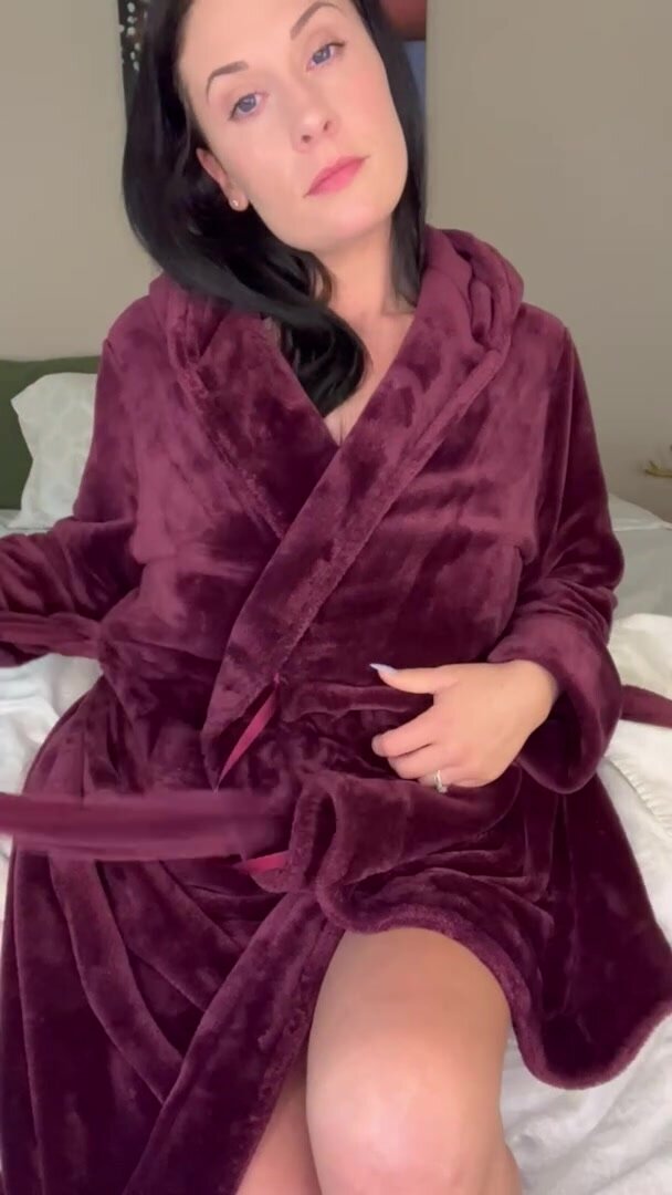 Would you wanna cuddle up with me & be my big spoon?