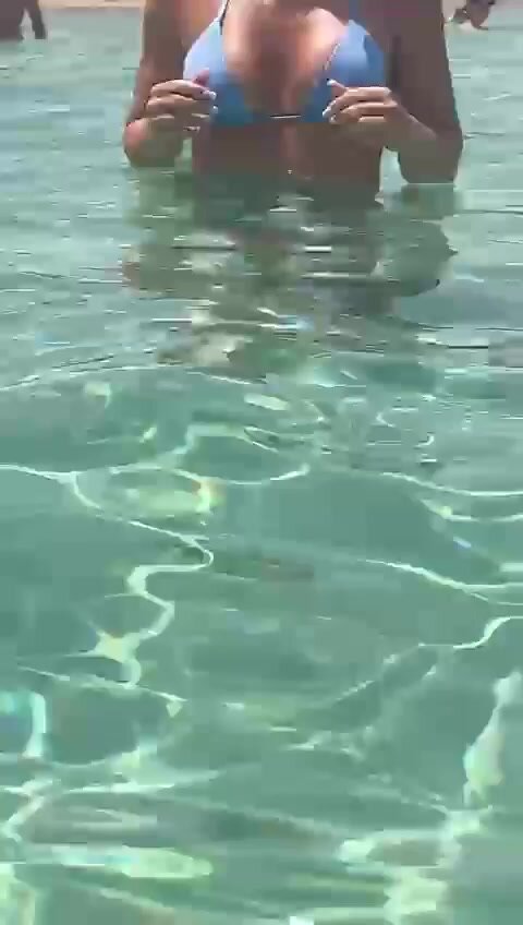 Dropping my top