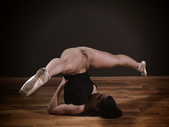 Graceful ballet dancer Nina Tornaskova exposes her sexy body