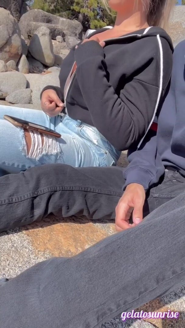 I'm a "flash whenever possible" kind of girl