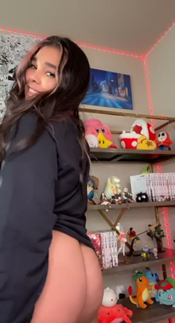 Any older men here into young Venezuelan girls?