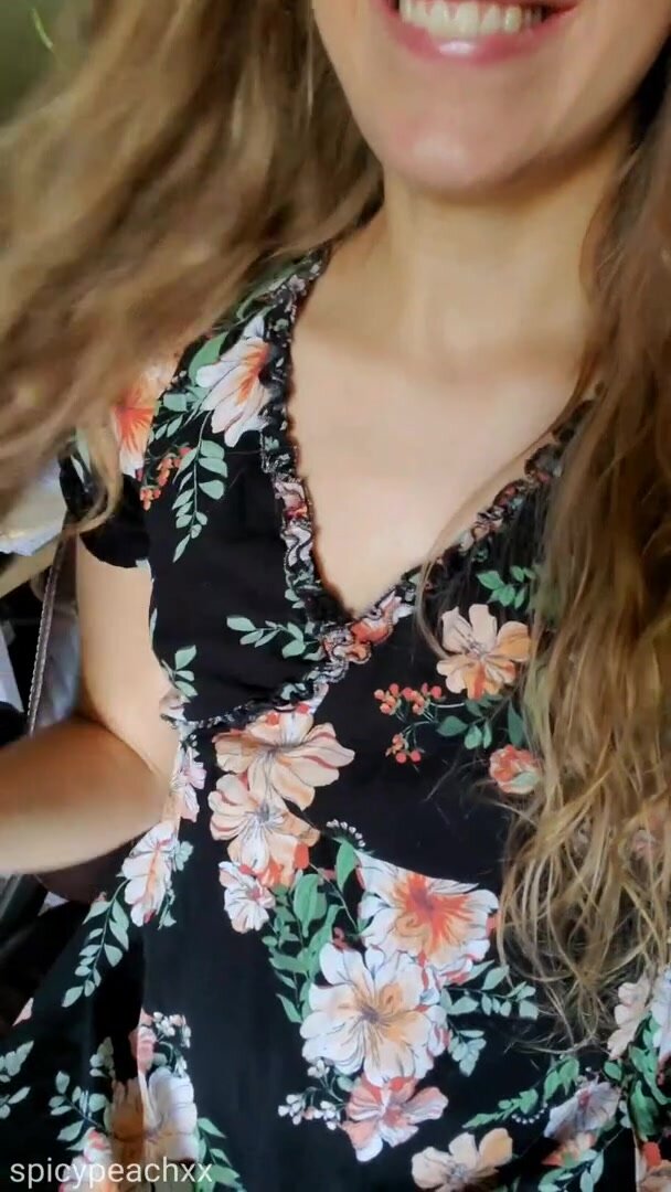 Cum here, my pussy tastes good