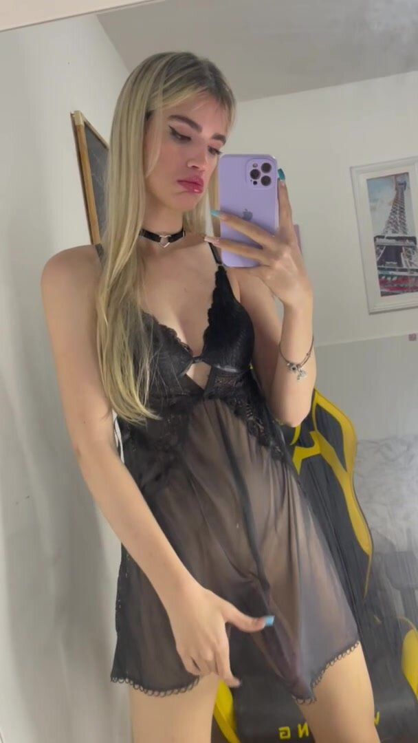 do u like emo girls?