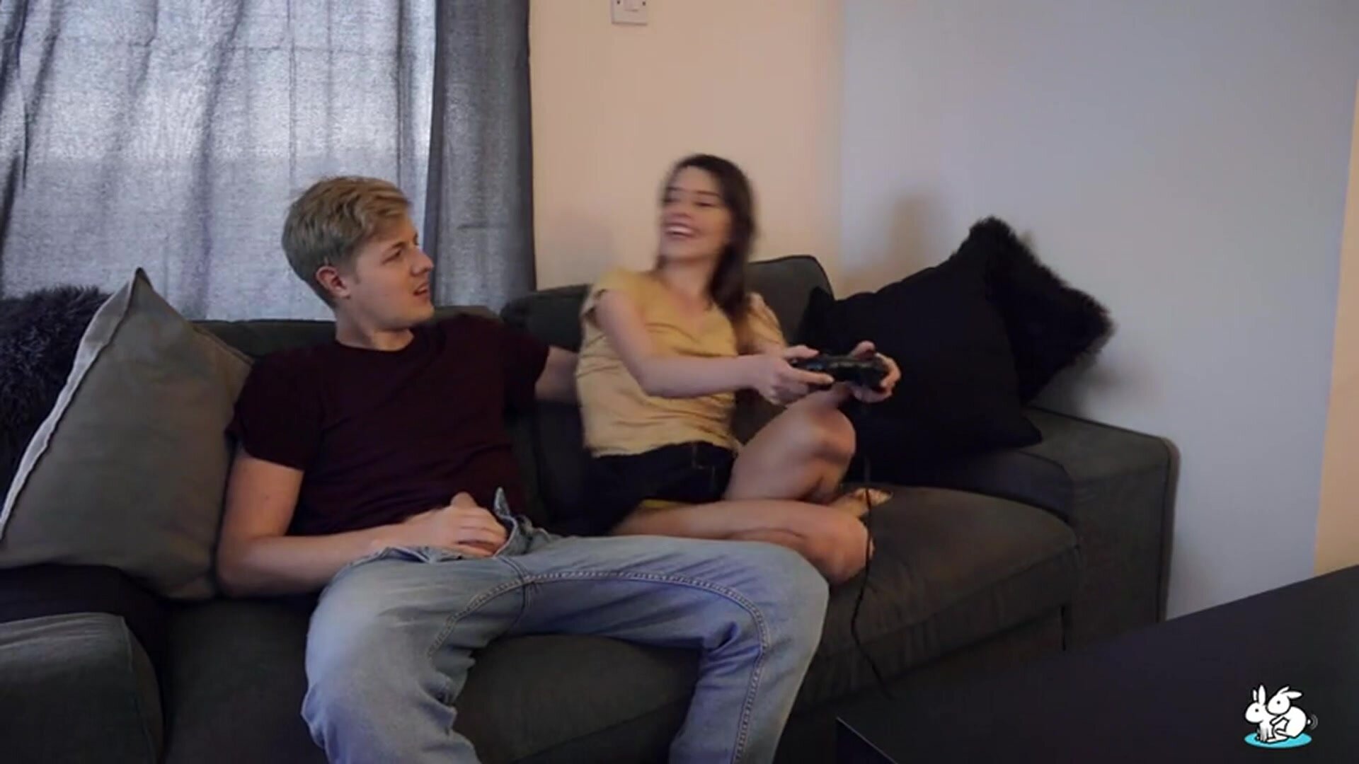 A blowjob while playing Play