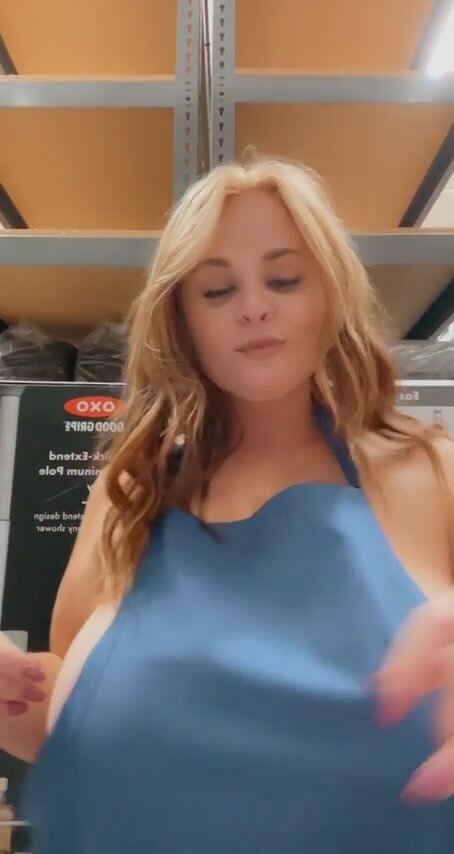 do you like the way my tits bounce in my work apron? do you wanna put your cock in between them?
