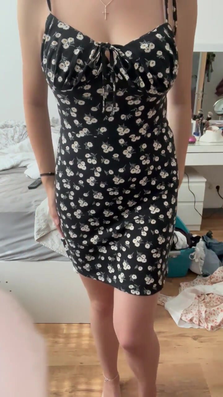 This is my application for being your girlfriend :)