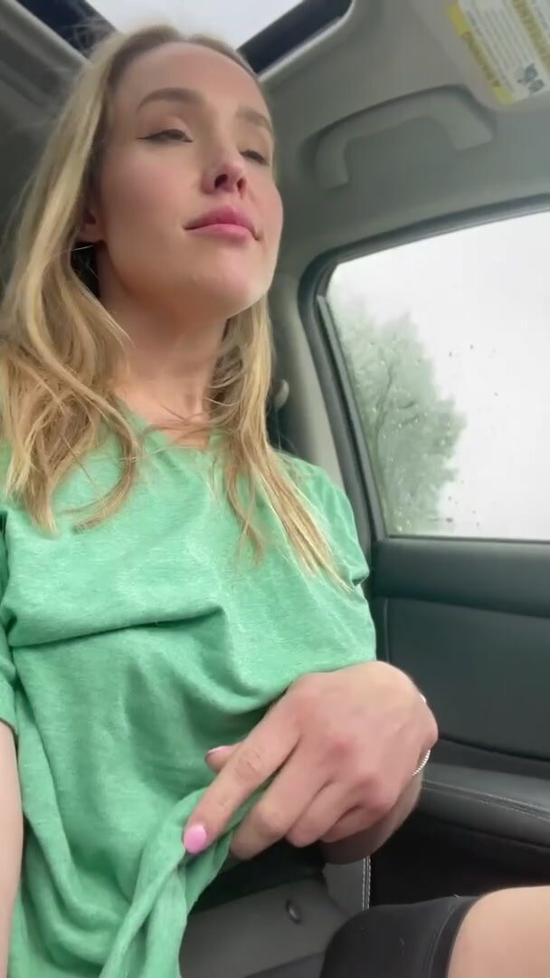 Meet me at the stop light for a quickie?