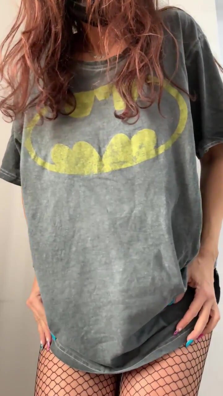 Na na na na na titty drop