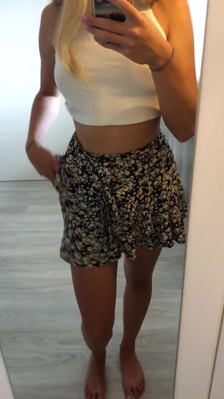 Do you like blondes and long legs?