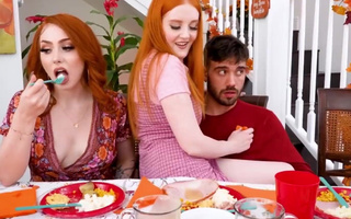 Thanksgiving turns into 3some with stepsisters and Milf and Stepdad fuck