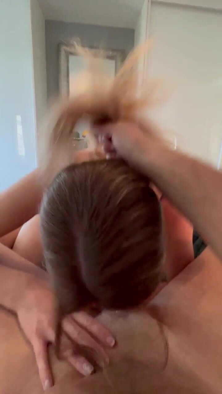 I want a roommate that I can wake up every day <3